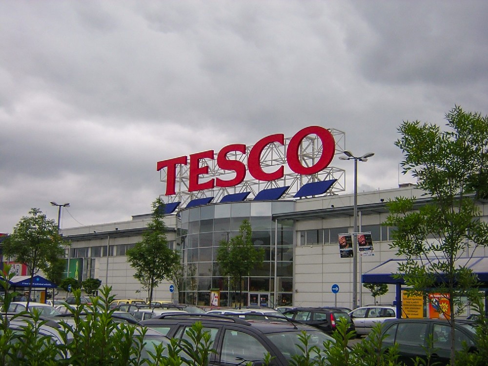 【西邮最前线】TESCO（乐购）全年营收26.5亿英镑，在线市场份额增至34.8%-西邮物流