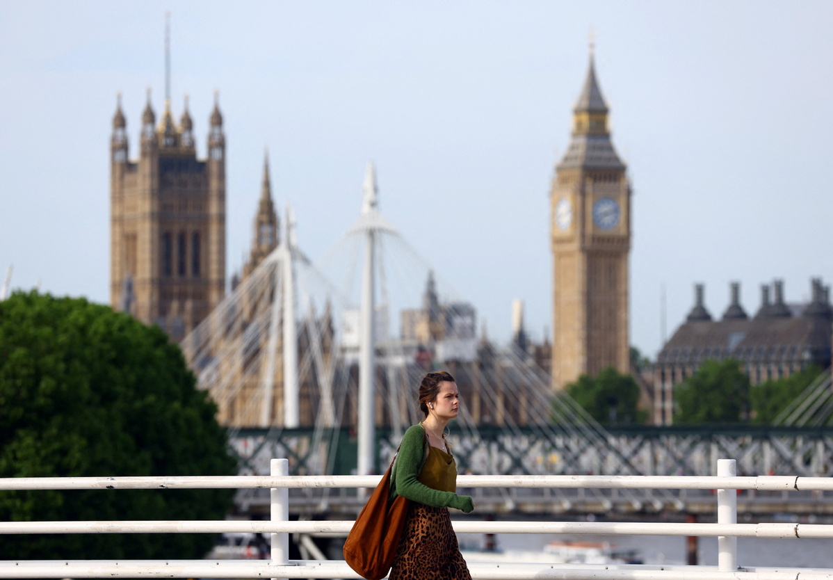 1661087875188062.jpeg 英国.jpeg