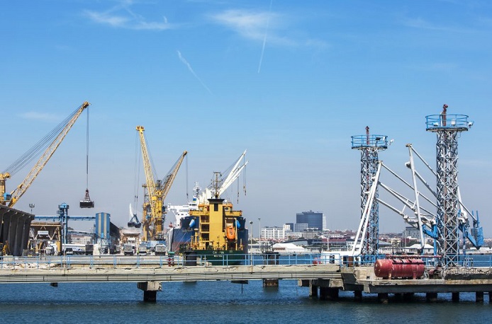 英国港口罢工加剧了供应链问题-西邮物流