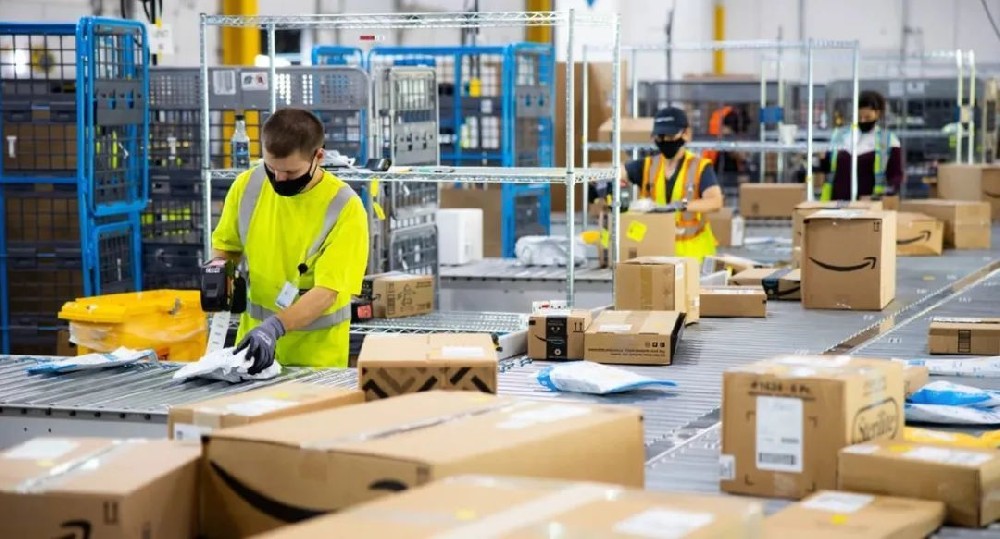 亚马逊计划关闭三个英国仓库，1200名员工将受影响-西邮物流