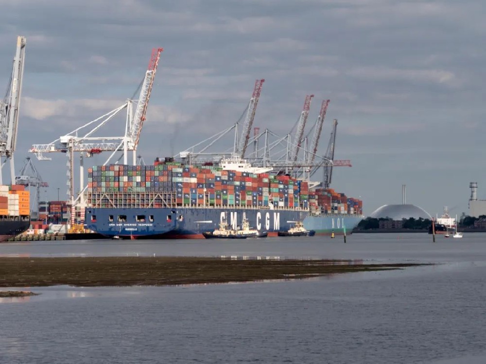 达飞收购一家老牌航运公司-西邮物流